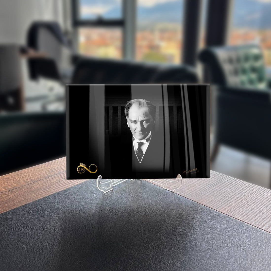 Atatürk 36 Cam Tablo