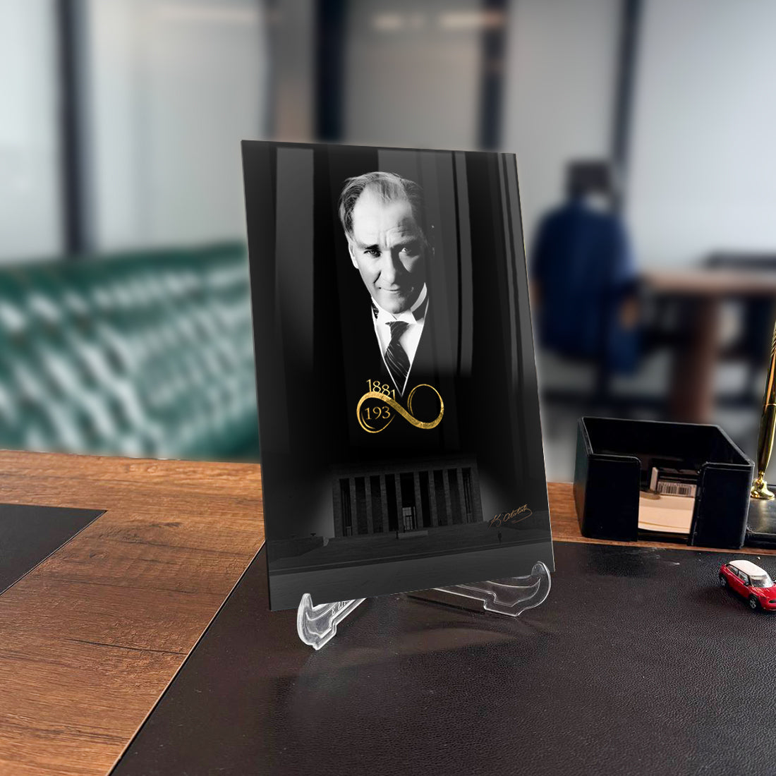 Atatürk 9 Cam Tablo