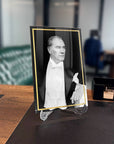 Atatürk 115 Cam Tablo, şık tasarım, 4 mm kalınlığında temperli cam, ofis dekorasyonu için zarif bir parça.