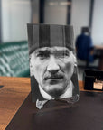 Atatürk 93 Cam Tablo