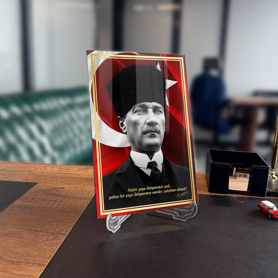 Atatürk 245 Cam Tablo