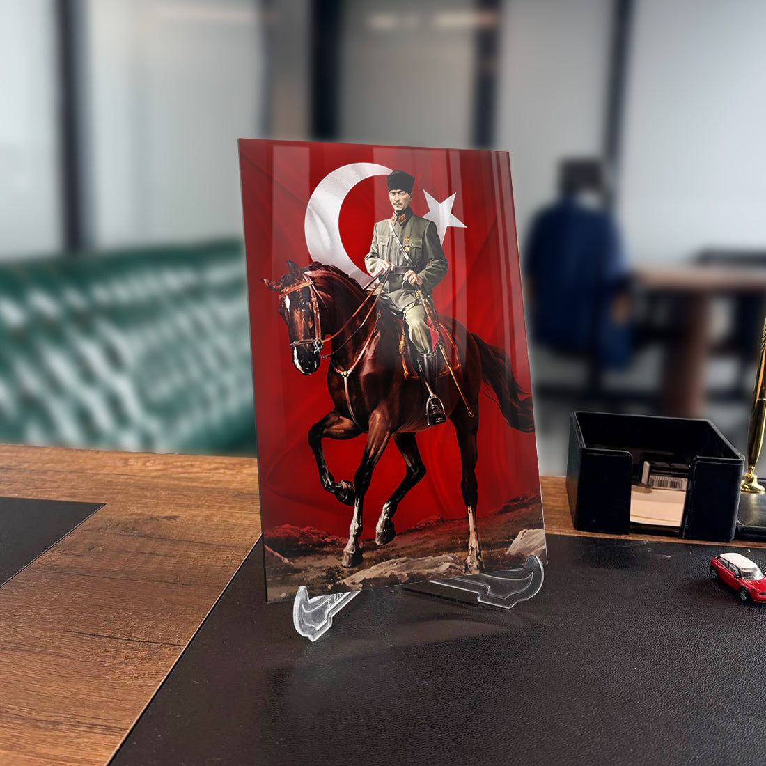 Atatürk 88 Cam Tablo