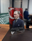 Atatürk 230 Cam Tablo featuring a portrait of Atatürk with the Turkish flag, showcasing high-quality UV printing.