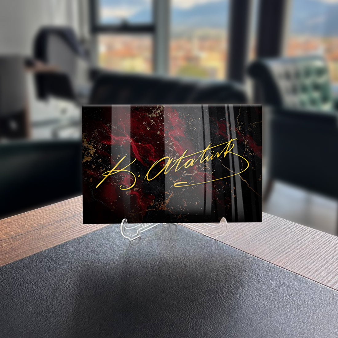 Atatürk İmzası Cam Tablo, 4mm kalınlığında, yüksek kaliteli UV baskı ile tasarlanmış dekoratif cam ürün.