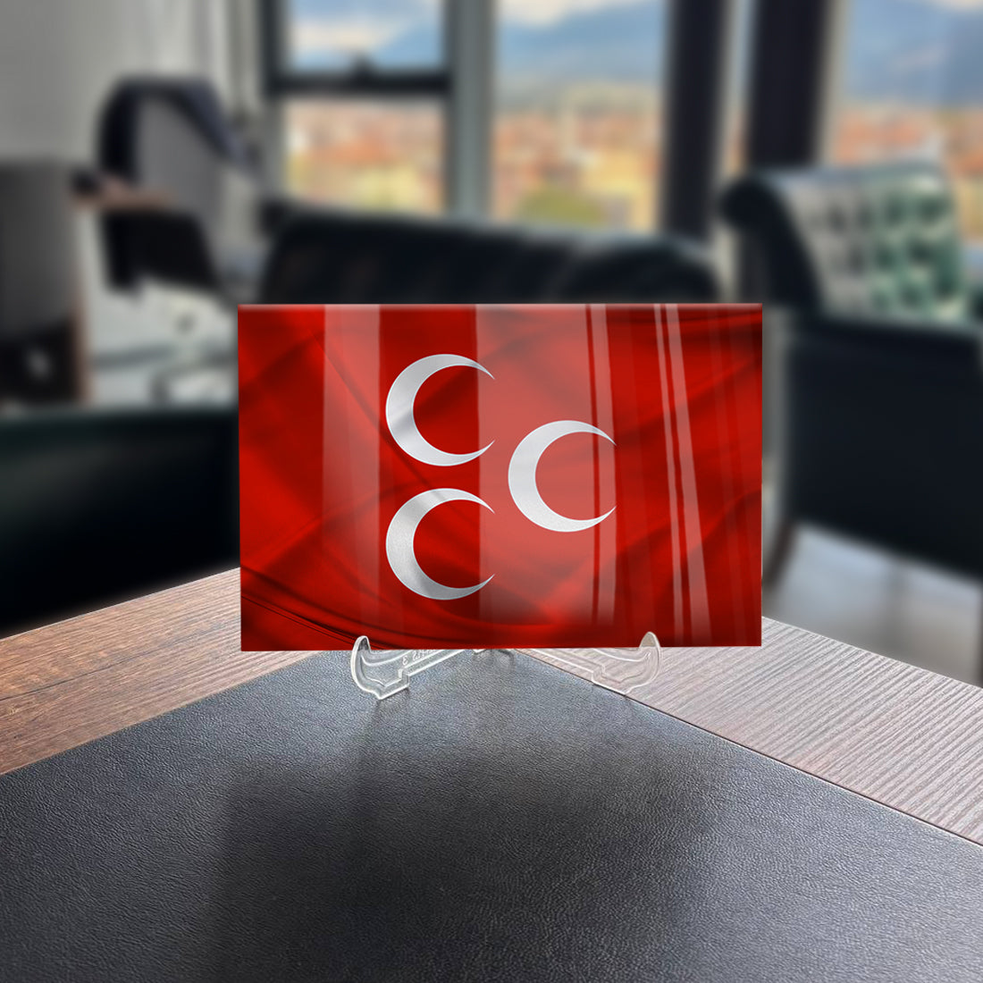 Üç Hilal Bayrak Cam Tablo, yüksek kaliteli temper cam, özel UV baskı, kırılmaya dayanıklı, modern dekorasyon.