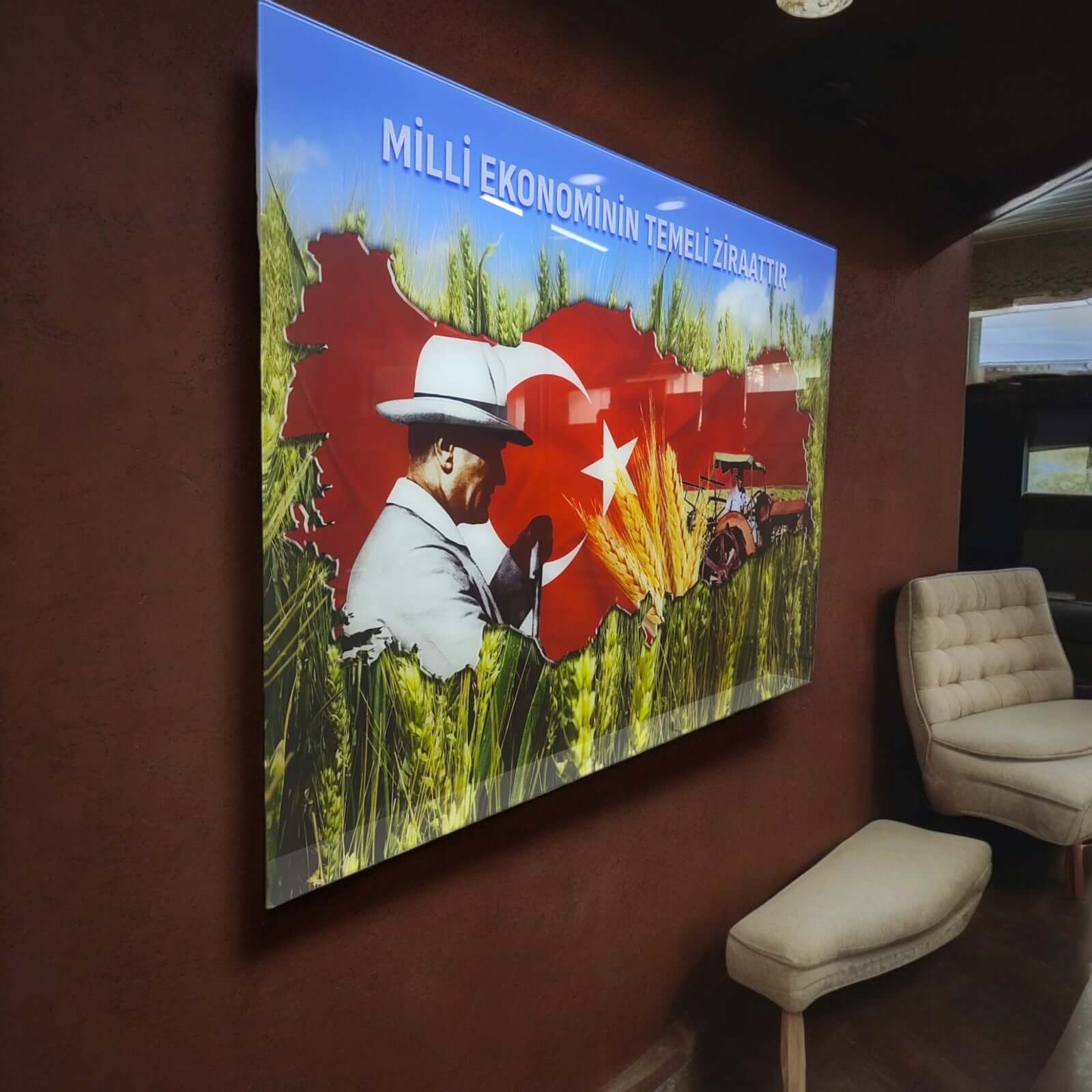 Atatürk 146 Cam Tablo featuring a quote on agriculture with Turkish flag in the background, high-quality glass decor.