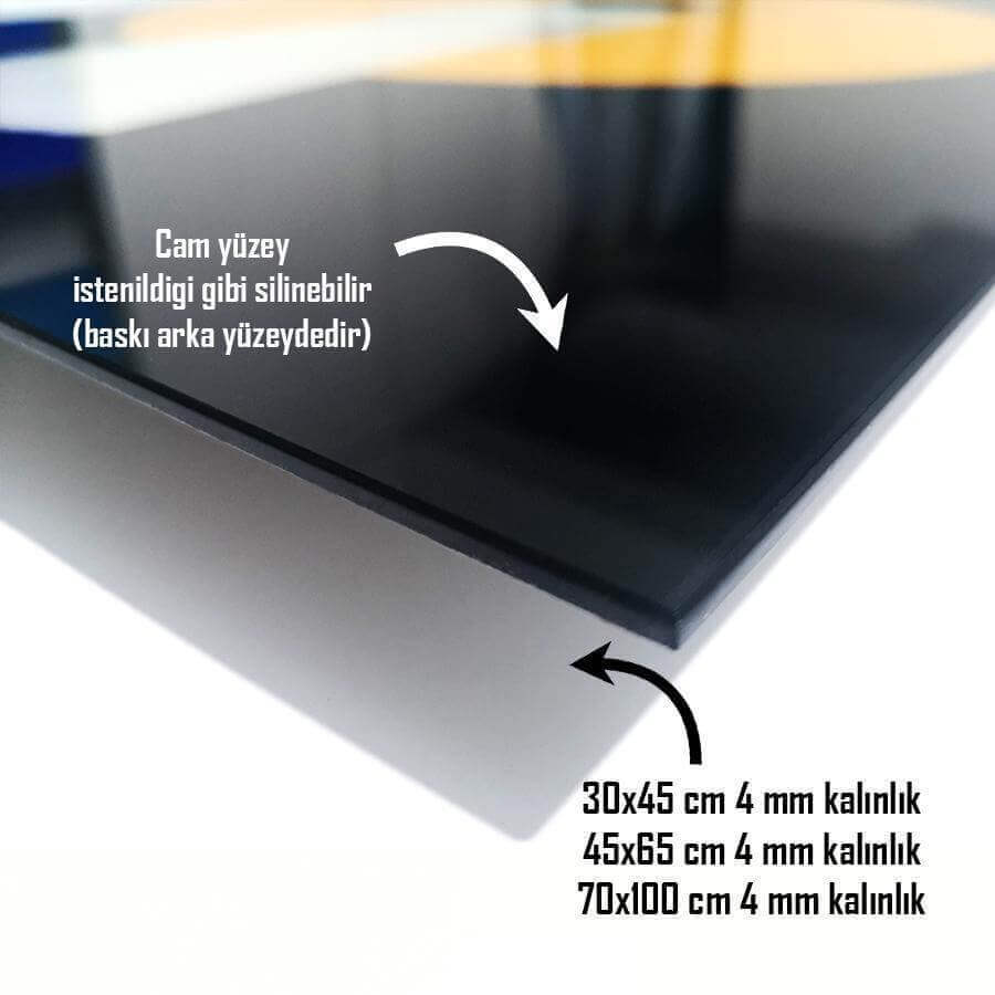 Cam Tablo çeşitli boyut seçenekleri ve silinebilir özellikleriyle modern dekorasyon için ideal.