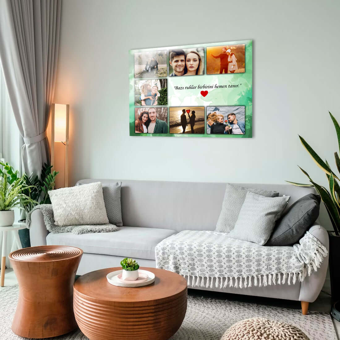 Özel tasarım cam tablo, modern oturma odası dekoru, kişisel anılarla dolu çerçeve.