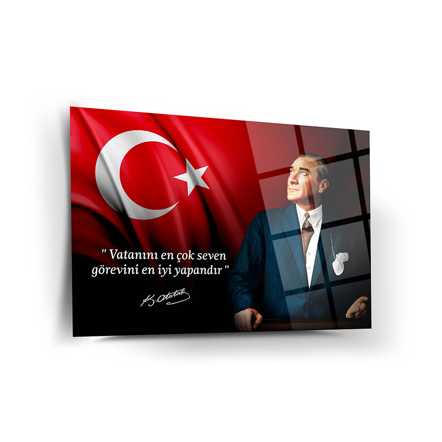 Atatürk 89 Cam Tablo with Turkish flag and motivational quote, high-quality tempered glass art.
