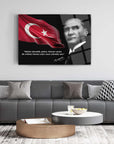 Atatürk 150 Cam Tablo, modern tasarımlı cam tablo, Türk bayrağı ve Atatürk portresi, iç mekan dekorasyonu.