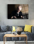 Atatürk 159 Cam Tablo showcasing a thoughtful figure in a stylish living room with modern decor.