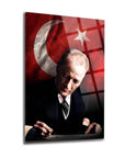 Atatürk 168 Cam Tablo, yüksek kaliteli UV baskı, özel koruma ile gönderilen şık dekoratif tablo.