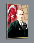Atatürk 174 Cam Tablo, UV baskı ile tasarlanmış, yüksek kaliteli cam tabloda Atatürk portresi.