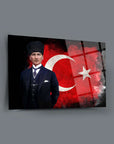 Atatürk 178 Cam Tablo featuring a portrait of Mustafa Kemal Atatürk with the Turkish flag background.