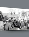 Atatürk 209 Cam Tablo featuring traditional Turkish men gathering outdoors in historical setting.
