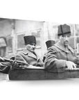 Atatürk 212 Cam Tablo depicting historical image of Atatürk and colleague in a carriage, high-quality tempered glass