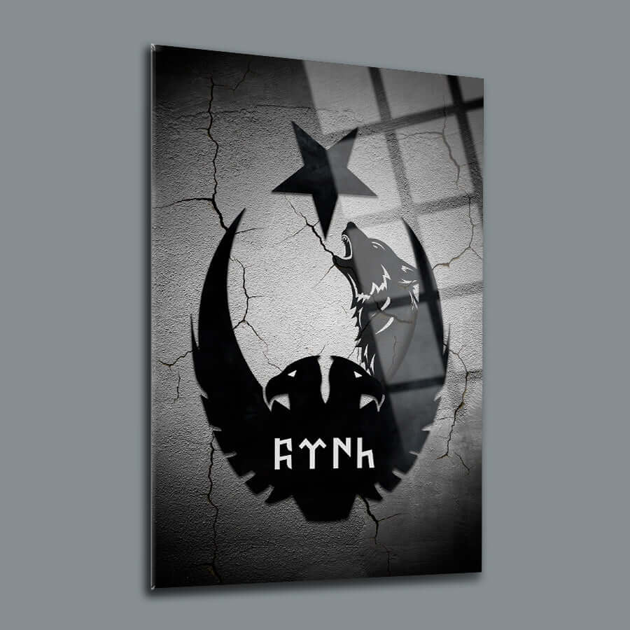 Çift başlı kartal, kurt ve yıldızdan oluşan modern cam tablo, şık tasarım ve UV baskı ile hazırlanmış.