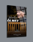 Atatürk 240 Cam Tablo, özel UV baskı ile tasarlanmış, kırılmaya dayanıklı, estetik dekorasyon ürünü.