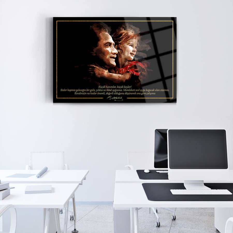 Atatürk 247 cam tablo, modern ofis dekorasyonu, yüksek kaliteli UV baskı, şık ve dayanıklı tasarım.