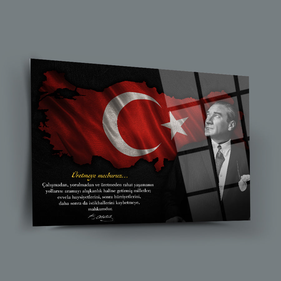 Atatürk 251 Cam Tablo featuring Turkey's map and Turkish flag, with inspirational quote and quality glass design.