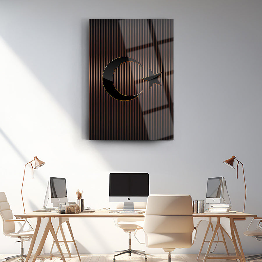 Türk Bayrağı deseniyle modern cam tablo, ofis dekorasyonu için şık ve dayanıklı tasarım.