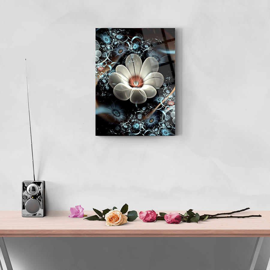 Beyaz çiçekli cam tablo, modern iç mekan dekorasyonu için şık sanat eseri.