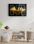 Altın Atlar Cam Tablo, şık tasarım ve yüksek kaliteli cam ile salon dekorasyonu için ideal.