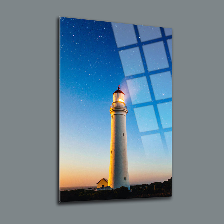 Kuzey Deniz Feneri Cam Tablo, yüksek kaliteli UV baskı ile farklı tasarım, modern dekorasyon için ideal.