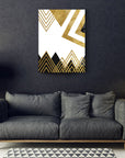 Geometrik desenli 8 cam tablo, altın detaylarla modern oturma odası dekoru.