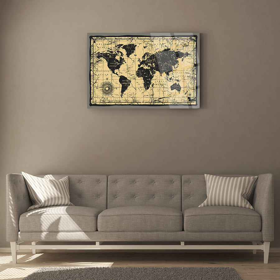 Eski dünya haritası cam tablo, şık tasarım ile modern oturma odası dekorasyonu.
