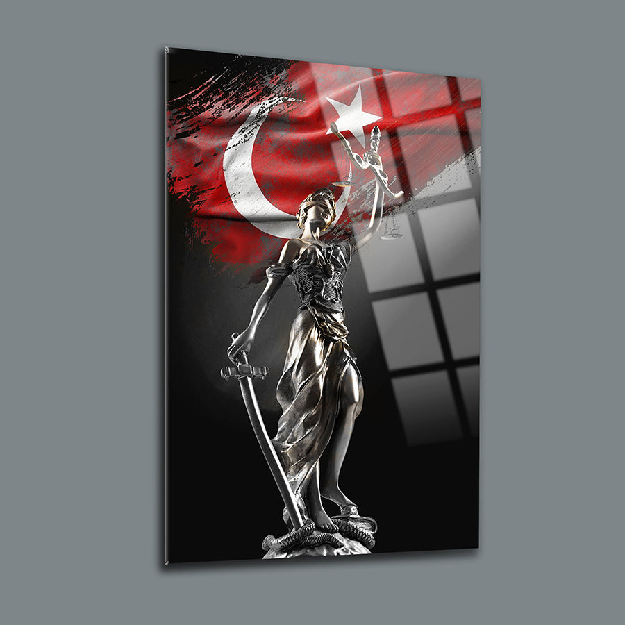 Themis Bayrak Cam Tablo with a striking design, featuring a statue and Turkish flag elements, perfect for modern decor.