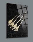 Aslan Pençesi Cam Tablo with intricate gold claw design on black textured background