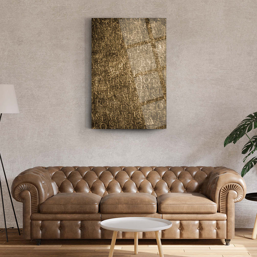 Kumdaki Harfler cam tablo, modern dekor ile birlikte şık bir oturma odası tasarımı.