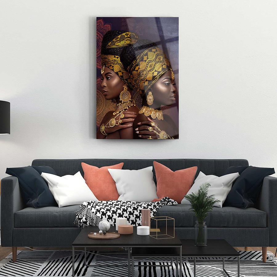 Afrikalı kadınları betimleyen zarif 4 mm cam tablo, ev dekorasyonuna şıklık katan modern sanat eseri.