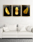 Altın Bitkiler 3'lü Set Cam Tablo, modern oturma odası dekorasyonu için şık sanat eserleri.