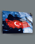Dünyadır Türkiye cam tablo, Türkiye haritası üzerinde kırmızı bayrak tasarımı ile modern dekorasyon ürünü.