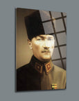 Atatürk 13 Cam Tablo: Yüksek kaliteli temper cam üzerinde UV baskı ile özel tasarım tablo