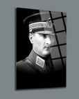 Atatürk 14 Cam Tablo, UV baskı ile tasarlanmış, 4 mm kalınlığında temperli cam üzerinde detaylı görüntü.