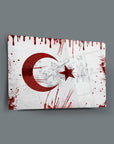 Kanlı Bayrak Cam Tablo with Turkish flag design, featuring dramatic red splashes on glass surface.