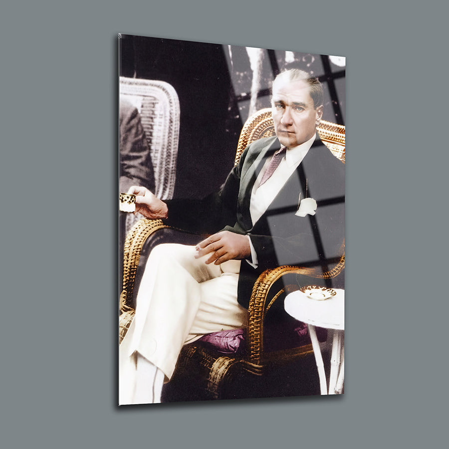 Atatürk 43 Cam Tablo, UV baskılı yüksek kaliteli temperli cam tablo, modern dekoratif sanat eseri.