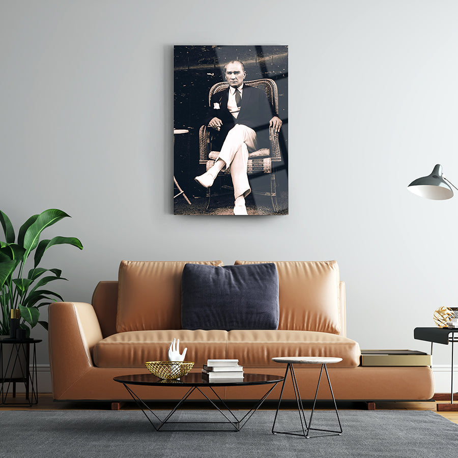Atatürk 60 Cam Tablo featuring a vintage portrait on a stylish living room wall.