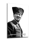 Atatürk 83 Cam Tablo, UV baskı ve yüksek kaliteli camdan üretilmiş şık dekoratif tablo.