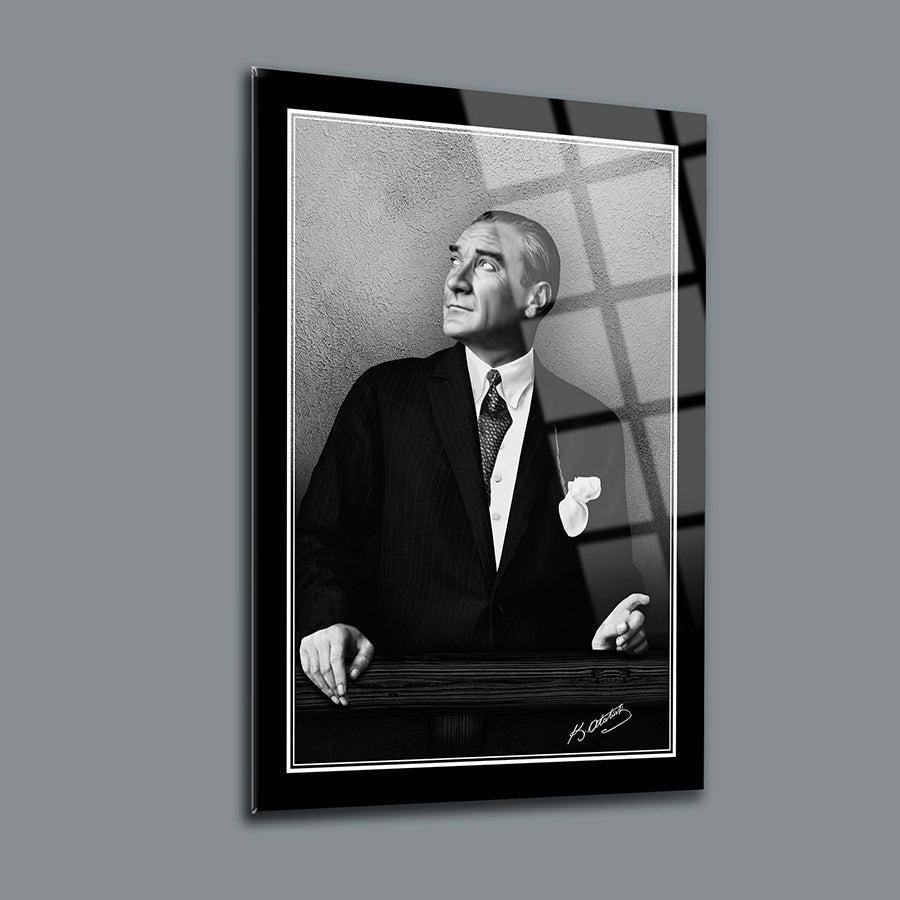 Atatürk 98 Cam Tablo, 4 mm kalınlıkta yüksek kaliteli temper cam ile UV baskılı sanat eseri.