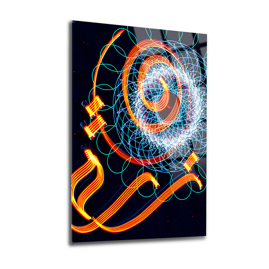 Zuhra Cam Tablo with colorful spiral pattern and vibrant light trails, made of durable tempered glass.
