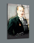 Atatürk 3 Cam Tablo, 4 mm temperli camdan özel tasarlanmış, şık ve dayanıklı dekoratif tablo.