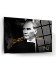 Atatürk 8 Cam Tablo, UV baskı ile yüksek kaliteli dikdörtgen cam tablosu, modern dekorasyon için ideal.