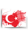 Türk Bayrağı giydirilmiş şık cam tablo, UV baskı ile özel tasarlanmış modern sanat eseri.