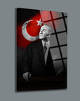 Atatürk 11 Cam Tablo - Şık UV baskı, 4 mm kalın yüksek kaliteli temper cam ile modern ev dekoru.