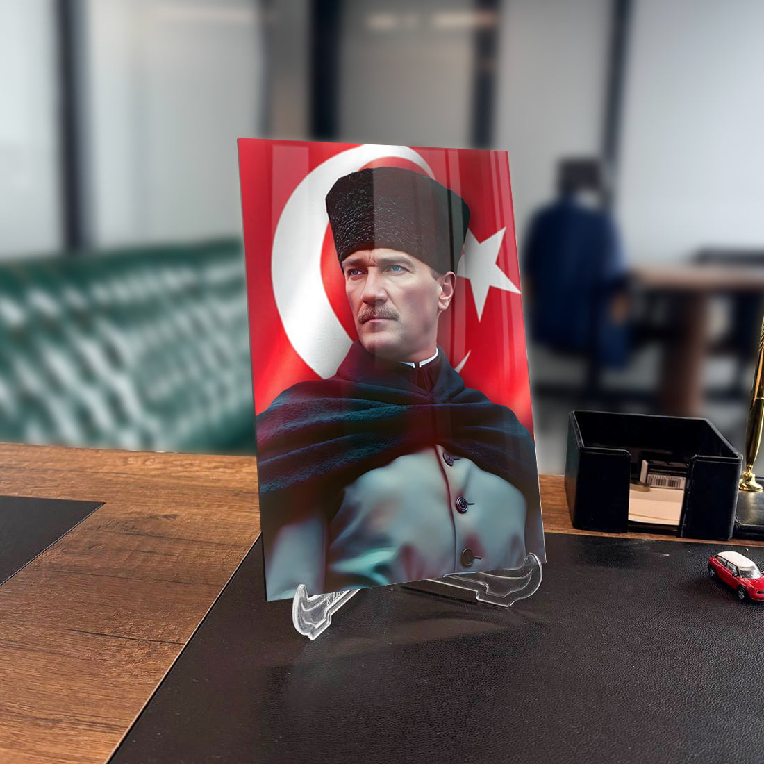 Atatürk Yapay Zeka 21 cam tablo, yüksek kaliteli UV baskı ile tasarlanmış, 4 mm temper camda.