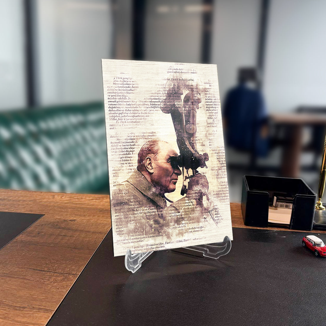 Atatürk-themed 120 cm glass art piece featuring a UV print design, perfect for home or office decor.